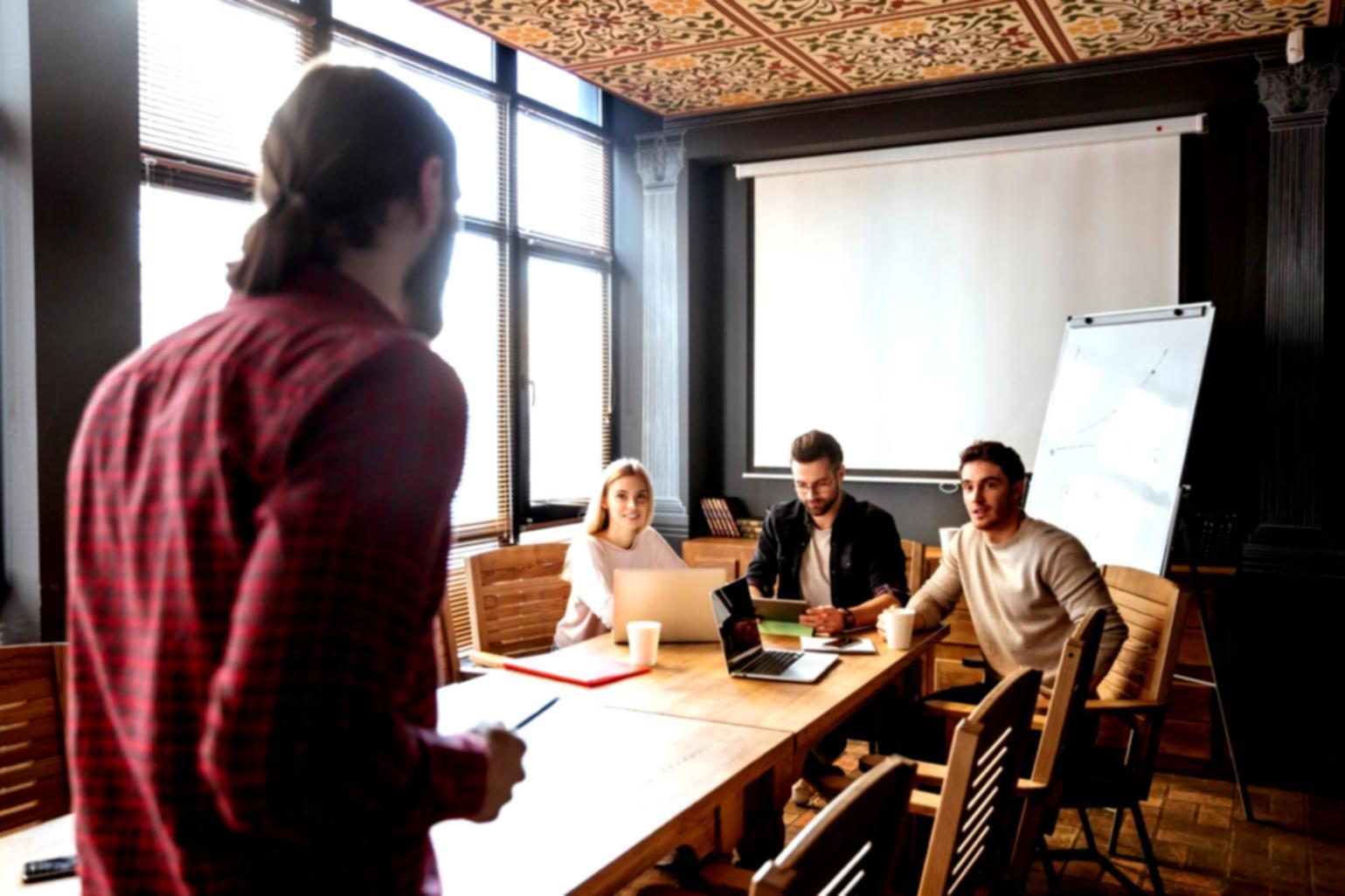 Business success through data-driven financial decisions